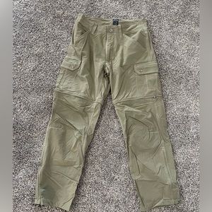 COPY - Men’s Kuhl Hiking Pants, Small, pants and shorts (with zip-off)